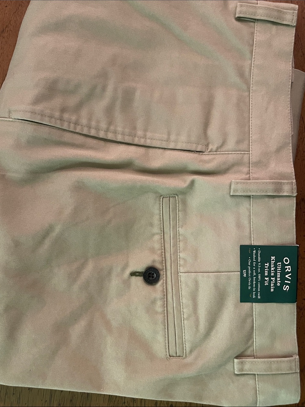Orvis Men’s 35 Plain Trim Fit Khaki Chinos in Light Tan